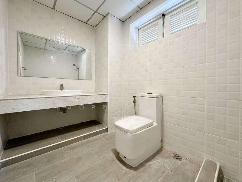 Townhome Thesaban Rangsan Nuea 14, Bangkok, Lat Yao, Chatuchak, Bangkok, 5 Bedrooms, 280 sqm, Townhouse For Sale, by Chantat Raoprachong, 500232976 - DDproperty.com