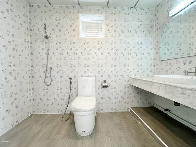 Townhome Thesaban Rangsan Nuea 14, Bangkok, Lat Yao, Chatuchak, Bangkok, 5 Bedrooms, 280 sqm, Townhouse For Sale, by Chantat Raoprachong, 500232976 - DDproperty.com