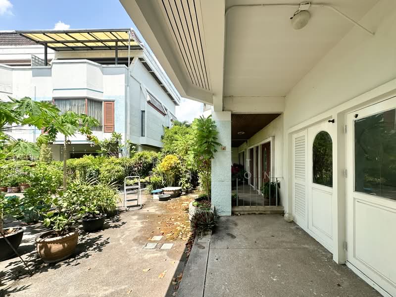 Townhome Thesaban Rangsan Nuea 14, Bangkok, Lat Yao, Chatuchak, Bangkok, 5 Bedrooms, 280 sqm, Townhouse For Sale, by Chantat Raoprachong, 500232976 - DDproperty.com