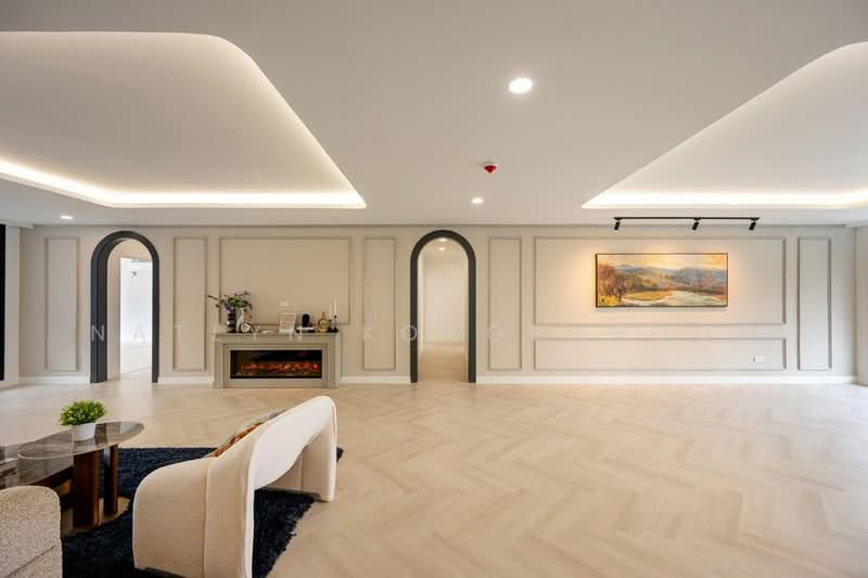 Grand Ville House 2, Bangkok, Soi Sukhumvit 19, Khlongtoei Nua, Watthana, Bangkok, 3 Bedrooms, 276 sqm, Condo For Sale, by Natlyn Kongsapook, 500232981 - DDproperty.com