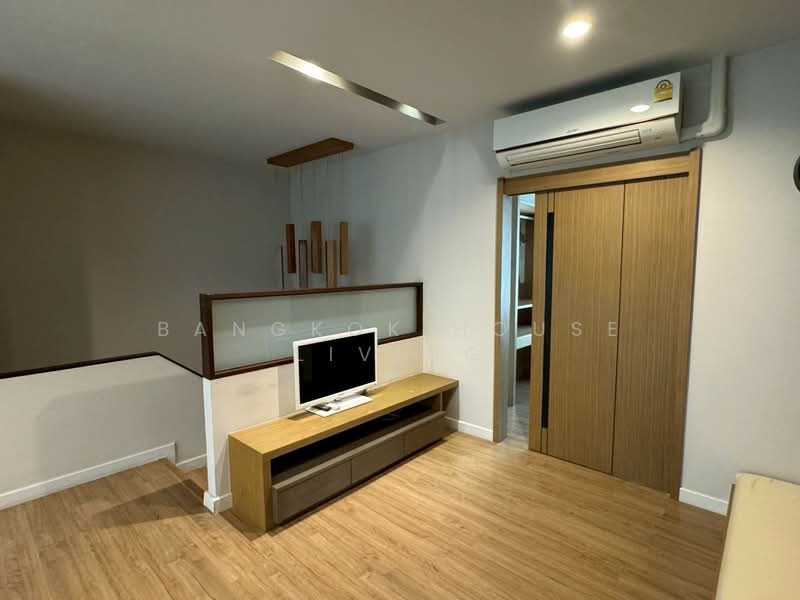 Private Nirvana Life Exclusive : ไพรเวท เนอวานา ไลฟ์ เอ็กซ์คลูซีฟ, กรุงเทพ, ซอย นวมินทร์ 111 แยก 15, นวมินทร์, บึงกุ่ม, กรุงเทพ, 220 ตร.ม., ทาวน์เฮ้าส์ ขาย, โดย Bangkok House Living, 500232982 - DDproperty.com