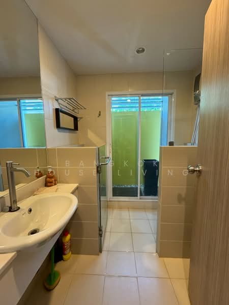 Private Nirvana Life Exclusive, Bangkok, Soi Nawamin 111 Yeak 15, Nawamin, Bueng Kum, Bangkok, 3 Bedrooms, 220 sqm, Townhouse For Sale, by Bangkok House Living, 500232982 - DDproperty.com