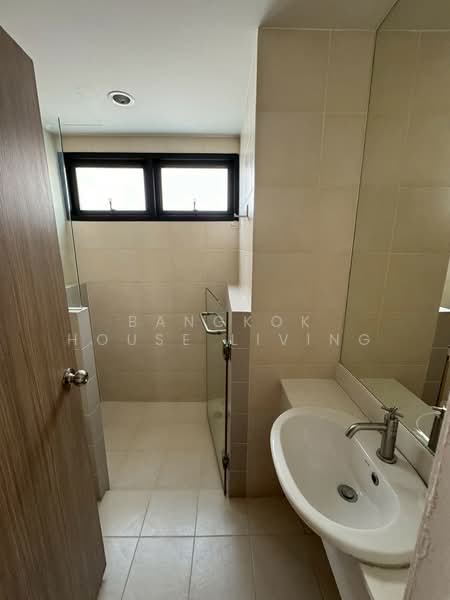 Private Nirvana Life Exclusive, Bangkok, Soi Nawamin 111 Yeak 15, Nawamin, Bueng Kum, Bangkok, 3 Bedrooms, 220 sqm, Townhouse For Sale, by Bangkok House Living, 500232982 - DDproperty.com