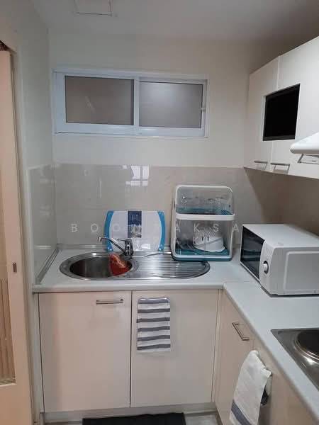 Lumpini Suite Sukhumvit 41 : ลุมพินี สวีท สุขุมวิท 41, กรุงเทพ, ซอยสุขุมวิท 41, คลองตันเหนือ, วัฒนา, กรุงเทพ, 74 ตร.ม., คอนโด ให้เช่า, โดย Boonraksa Sopak, 500232985 - DDproperty.com