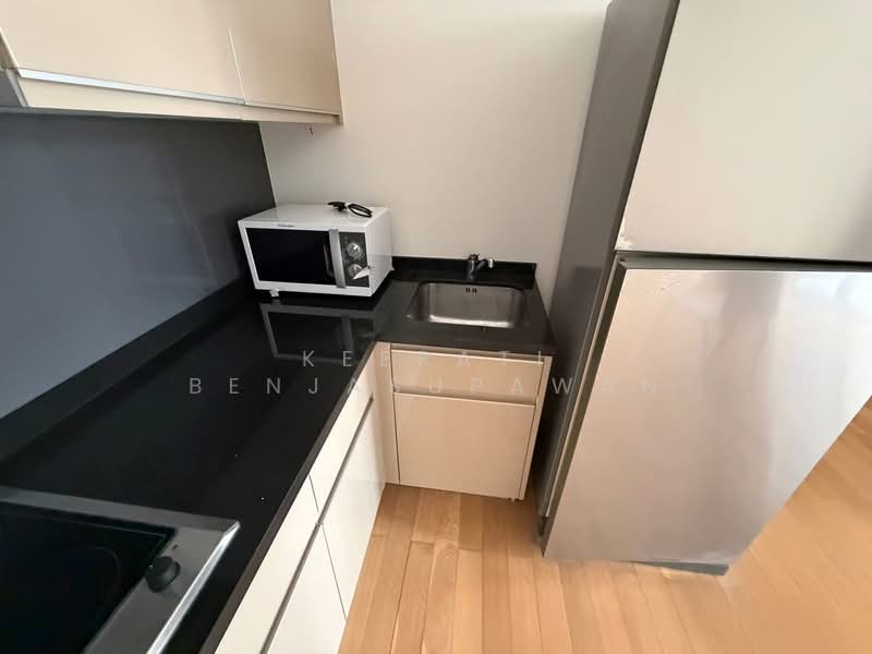 39 by Sansiri, Bangkok, 11 Sukhumvit Road, Khlong Tan Nua, Watthana, Bangkok, 1 Bedroom, 56 sqm, Condo For Sale, by Keerati Benjasupawan, 500233007 - DDproperty.com