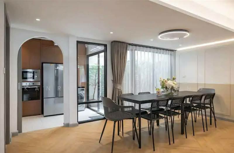 Townhome Ekkamai 22, Bangkok, Khlong Tan Nua, Watthana, Bangkok, 3 Bedrooms, 150 sqm, Townhouse For Sale, by Kanrutai Dawruang, 500233015 - DDproperty.com