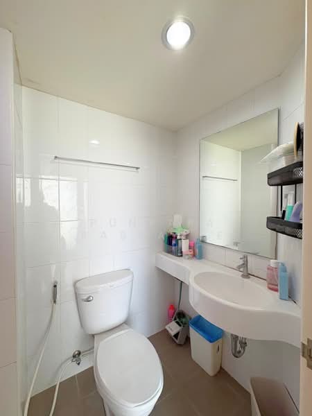 Lumpini Ville On Nut-Latkrabang, Bangkok, Lat Krabang Road, Lat Krabang, Lat Krabang, Bangkok, 1 Bedroom, 23 sqm, Condo For Sale, by Punpapa Rassamee, 500233050 - DDproperty.com