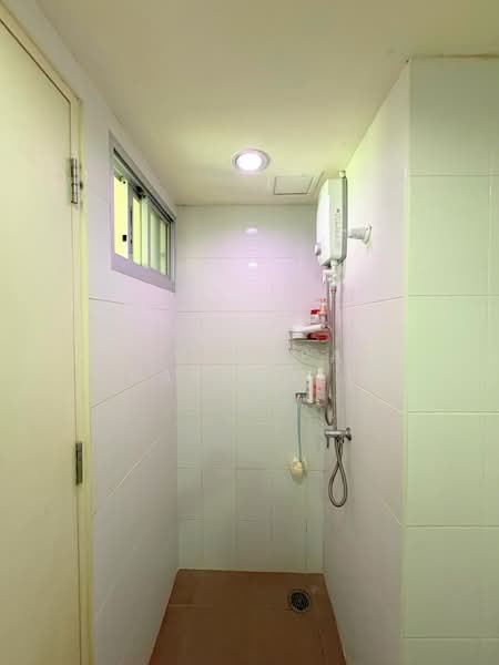 Lumpini Ville On Nut-Latkrabang, Bangkok, Lat Krabang Road, Lat Krabang, Lat Krabang, Bangkok, 1 Bedroom, 23 sqm, Condo For Sale, by Punpapa Rassamee, 500233050 - DDproperty.com