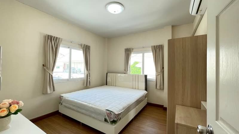 Baan Suan Racha Kaset – Nawamin, Bangkok, Soi Ram Inthra 14, Ram Inthra Road, Chorake Bua, Lat Phrao, Bangkok, 4 Bedrooms, 160 sqm, Single Detached House For Rent, by NR AGENT, 500233097 - DDproperty.com