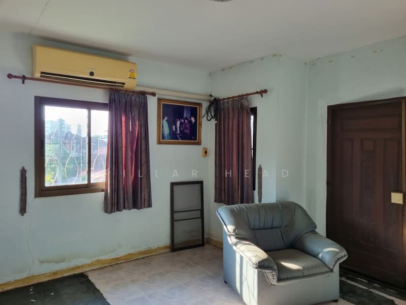 ขายด่วน! บ้านเดี่ยว 2 ชั้น ในโครงการบ้านสวนรุ่งโรจน์ นาเกลือ, Chon Buri (Pattaya), Na Kloe, Bang Lamung (Pattaya), Chon Buri (Pattaya), 5 Bedrooms, 240 sqm, Single Detached House For Sale, by Pillar Head, 500233101 - DDproperty.com