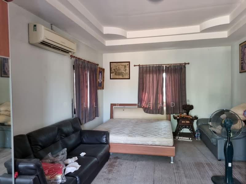 ขายด่วน! บ้านเดี่ยว 2 ชั้น ในโครงการบ้านสวนรุ่งโรจน์ นาเกลือ, Chon Buri (Pattaya), Na Kloe, Bang Lamung (Pattaya), Chon Buri (Pattaya), 5 Bedrooms, 240 sqm, Single Detached House For Sale, by Pillar Head, 500233101 - DDproperty.com