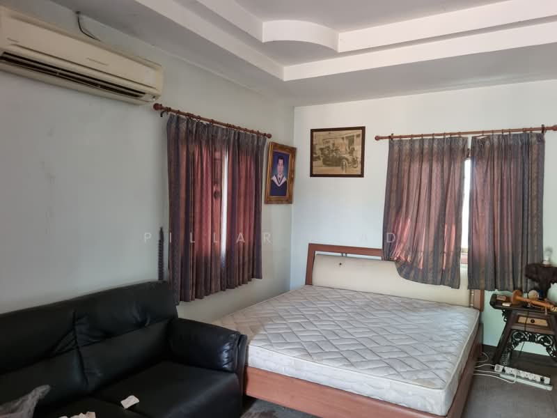 ขายด่วน! บ้านเดี่ยว 2 ชั้น ในโครงการบ้านสวนรุ่งโรจน์ นาเกลือ, Chon Buri (Pattaya), Na Kloe, Bang Lamung (Pattaya), Chon Buri (Pattaya), 5 Bedrooms, 240 sqm, Single Detached House For Sale, by Pillar Head, 500233101 - DDproperty.com