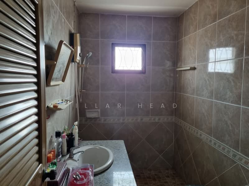 ขายด่วน! บ้านเดี่ยว 2 ชั้น ในโครงการบ้านสวนรุ่งโรจน์ นาเกลือ, ชลบุรี, นาเกลือ, บางละมุง, ชลบุรี, 240 ตร.ม., บ้านเดี่ยว ขาย, โดย Pillar Head, 500233101 - DDproperty.com