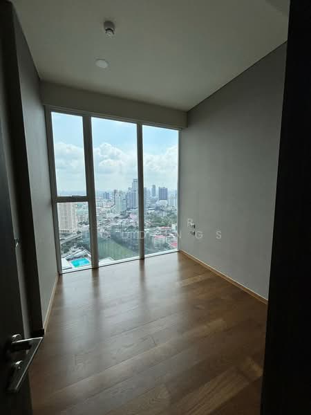 Siamese Exclusive Sukhumvit 31, Bangkok, 75 Soi Sukhumvit 31, Khlong Tan Nua, Watthana, Bangkok, 4 Bedrooms, 139 sqm, Condo For Sale, by Kakar Holdings, 500233105 - DDproperty.com