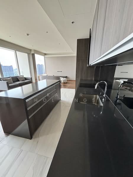 Siamese Exclusive Sukhumvit 31, Bangkok, 75 Soi Sukhumvit 31, Khlong Tan Nua, Watthana, Bangkok, 4 Bedrooms, 139 sqm, Condo For Sale, by Kakar Holdings, 500233105 - DDproperty.com