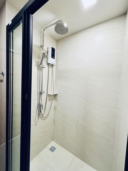 The Base Urban Rama 9, Bangkok, Huai Khwang, Huai Khwang, Bangkok, 1 Bedroom, 35 sqm, Condo For Rent, by Mind (Amollada), 500233109 - DDproperty.com