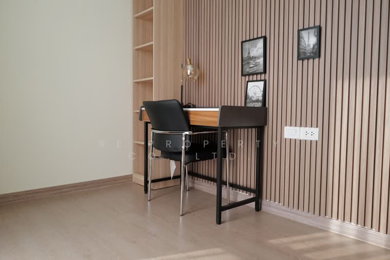 Regal Sathon-Naradhiwas, Bangkok, Naradhiwas Rajanagarindra Road, Thung Maha Mek, Sathon, Bangkok, 1 Bedroom, 50 sqm, Condo For Rent, by RE PROPERTY CO.,LTD., 500233136 - DDproperty.com