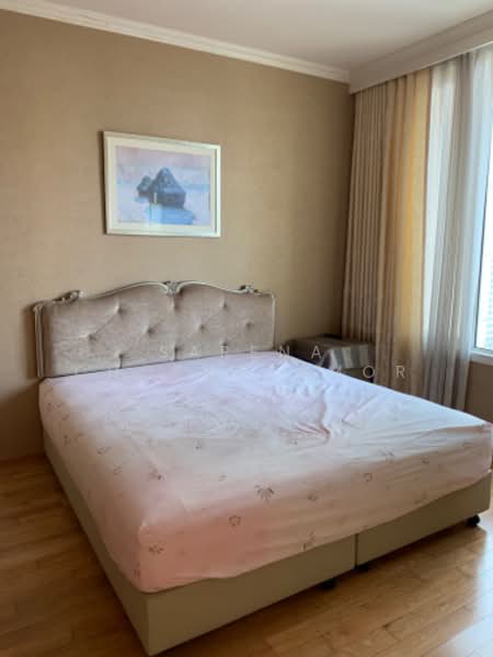 The Empire Place, Bangkok, 88 Narathiwatratchanakharin Road, Thung Maha Mek, Sathon, Bangkok, 1 Bedroom, 65 sqm, Condo For Rent, by Sarena Choengsamor, 500233139 - DDproperty.com