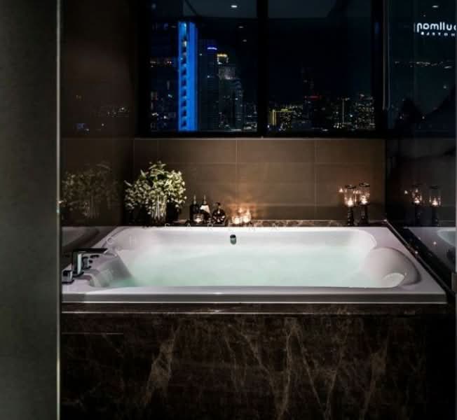 M Silom, Bangkok, 26 Narathiwas Ratchanakarin Road, Suriyawong, Bang Rak, Bangkok, 1 Bedroom, 50 sqm, Condo For Rent, by Sarena Choengsamor, 500233178 - DDproperty.com