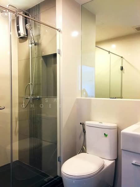 Rhythm Sathorn-Narathiwas, Bangkok, 651 Naradhiwas Rajanagarindra Road, Thung Maha Mek, Sathon, Bangkok, 1 Bedroom, 35 sqm, Condo For Rent, by Sarena Choengsamor, 500233192 - DDproperty.com