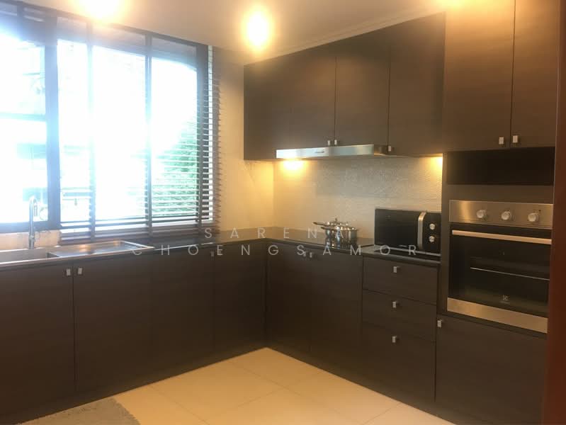 Ploenruedee Residence, Bangkok, Soi Ruamruedee, Lumphini, Pathum Wan, Bangkok, 3 Bedrooms, 205 sqm, Apartment For Rent, by Sarena Choengsamor, 500233208 - DDproperty.com