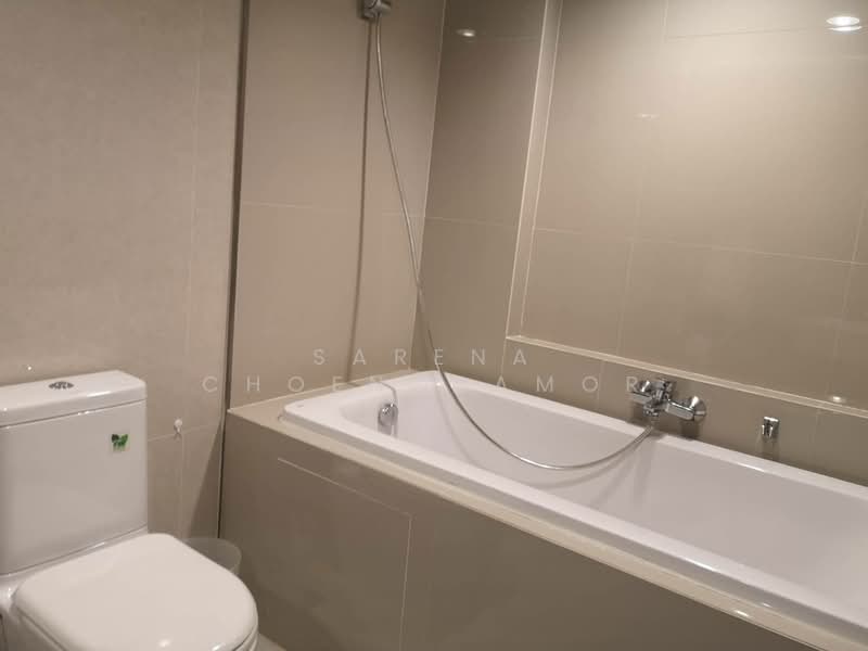 Ploenruedee Residence, Bangkok, Soi Ruamruedee, Lumphini, Pathum Wan, Bangkok, 3 Bedrooms, 205 sqm, Apartment For Rent, by Sarena Choengsamor, 500233208 - DDproperty.com