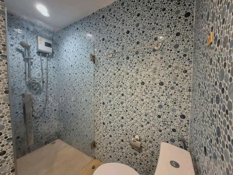 A Space Play, Bangkok, 295 Sutthisarn Winitchai Road, Samsen Nok, Huai Khwang, Bangkok, 1 Bedroom, 42 sqm, Condo For Sale, by Property Expert, 500233213 - DDproperty.com