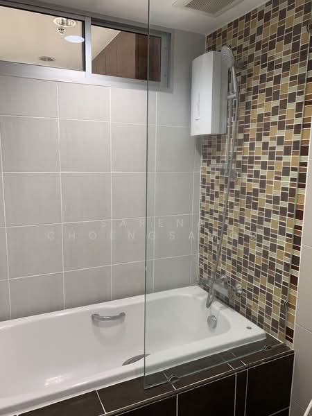 Condo One X Sukhumvit 26, Bangkok, Soi Sukhumvit 26, Sukhumvit Road, Khong Tan, Khlong Toei, Bangkok, 1 Bedroom, 52 sqm, Condo For Rent, by Sarena Choengsamor, 500233278 - DDproperty.com