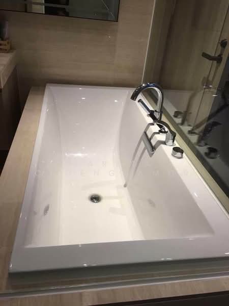 The XXXIX By Sansiri, Bangkok, 300 Soi Sukhumvit 39, Khlong Tan Nua, Watthana, Bangkok, 1 Bedroom, 55 sqm, Condo For Rent, by Sarena Choengsamor, 500233299 - DDproperty.com