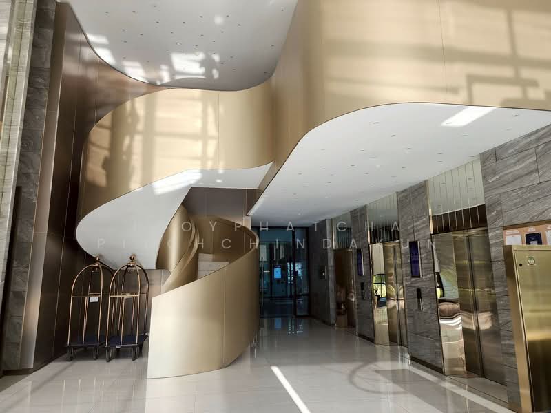 For Sale - Knightsbridge Prime Ratchayothin, Bangkok