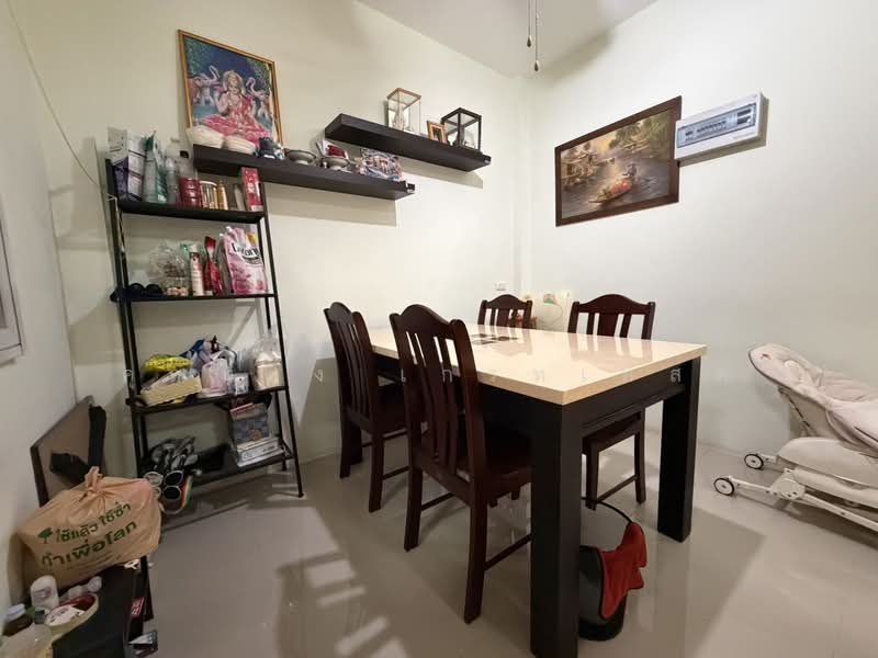 หมู่บ้าน แกรนด์ กิตติยา พุทธมณฑล, นครปฐม, พุทธมณฑลสาย 4, คลองโยง, พุทธมณฑล, นครปฐม, 115 ตร.ม., ทาวน์เฮ้าส์ ขาย, โดย คุณน้อง เกรทเทสต์, 500233326 - DDproperty.com