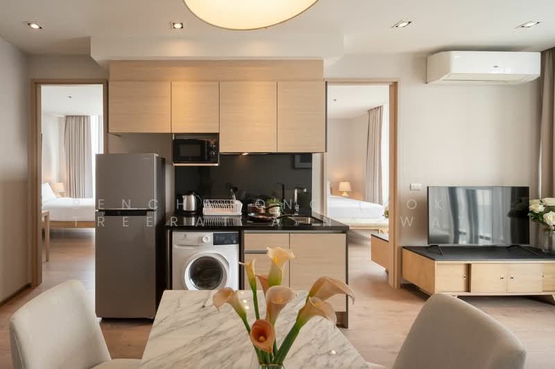 Park Origin Phrom Phong (Park 24), Bangkok, 68 Soi Sukhumvit 24, Khong Tan, Khlong Toei, Bangkok, 2 Bedrooms, 56 sqm, Condo For Rent, by Bencharong (Yok) Treerat-a-na-wat, 500233421 - DDproperty.com