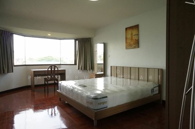 Baan Suanpetch, Bangkok, 18 Soi Sukhumvit 39, Khlong Tan Nua, Watthana, Bangkok, 2 Bedrooms, 135 sqm, Condo For Rent, by Somrad Phoopruksachart, 500233436 - DDproperty.com