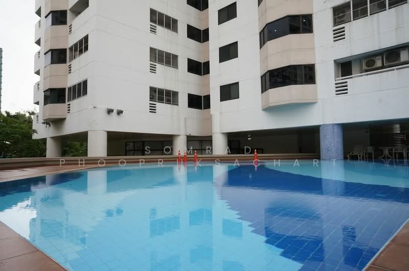 Baan Suanpetch, Bangkok, 18 Soi Sukhumvit 39, Khlong Tan Nua, Watthana, Bangkok, 2 Bedrooms, 135 sqm, Condo For Rent, by Somrad Phoopruksachart, 500233436 - DDproperty.com