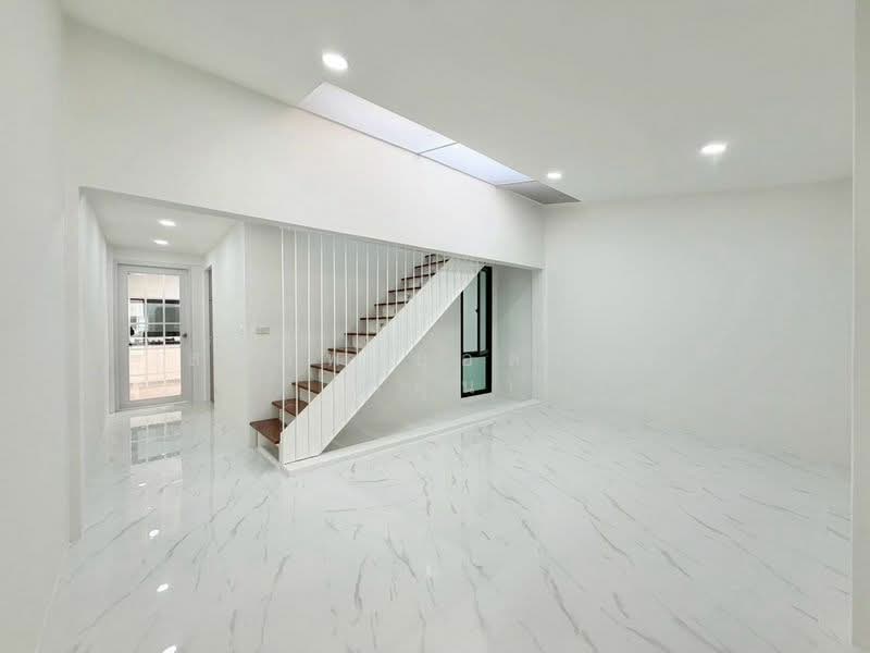 พงษ์เพชรพัฒนา, Bangkok, Thung Song Hong, Lak Si, Bangkok, 3 Bedrooms, 100 sqm, Townhouse For Sale, by สรภพ ยอดไชย (สีฝุ่น), 500233442 - DDproperty.com