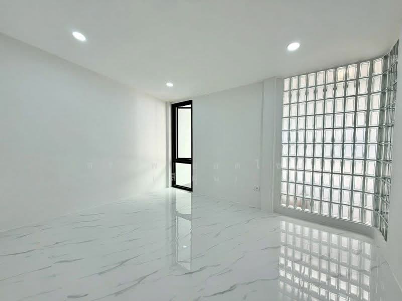 พงษ์เพชรพัฒนา, Bangkok, Thung Song Hong, Lak Si, Bangkok, 3 Bedrooms, 100 sqm, Townhouse For Sale, by สรภพ ยอดไชย (สีฝุ่น), 500233442 - DDproperty.com