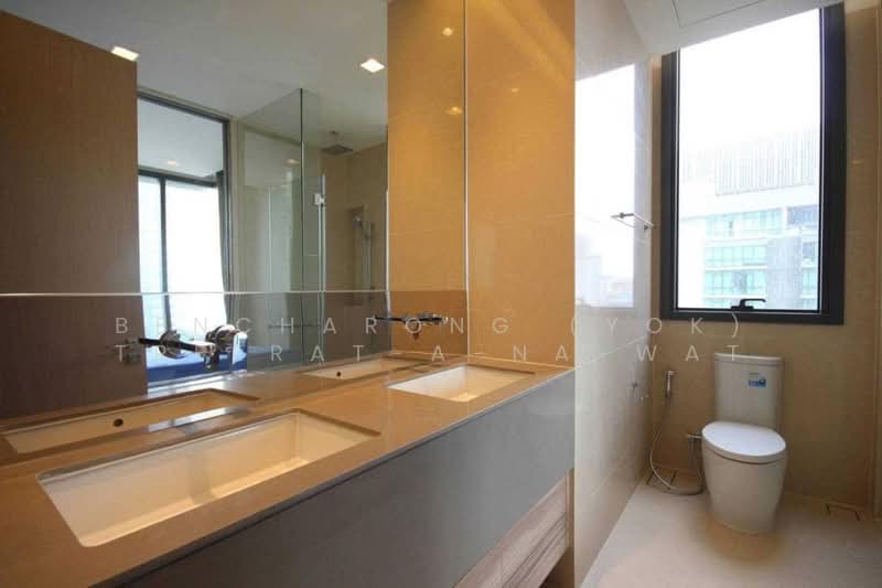 The Esse Asoke, Bangkok, 333 Soi Sukhumvit 21, Sukhumvit Road, Khlongtoei Nua, Watthana, Bangkok, 2 Bedrooms, 75 sqm, Condo For Rent, by Bencharong (Yok) Treerat-a-na-wat, 500233451 - DDproperty.com