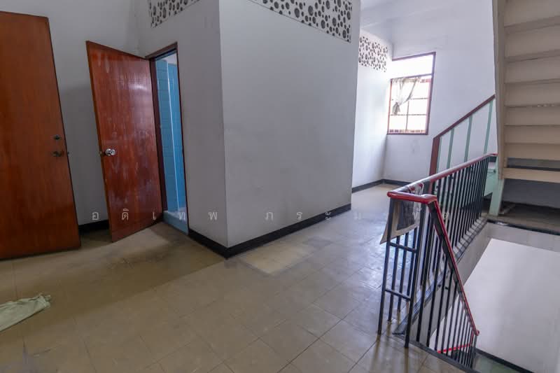 ตึก จรัญ 13, กรุงเทพ, จรัญสนิทวงศ์, วัดท่าพระ, บางกอกใหญ่, กรุงเทพ, 140 ตร.ม., ตึกแถว-อาคารพาณิชย์ ขาย, โดย อดิเทพ ภระมรทัต, 500233476 - DDproperty.com