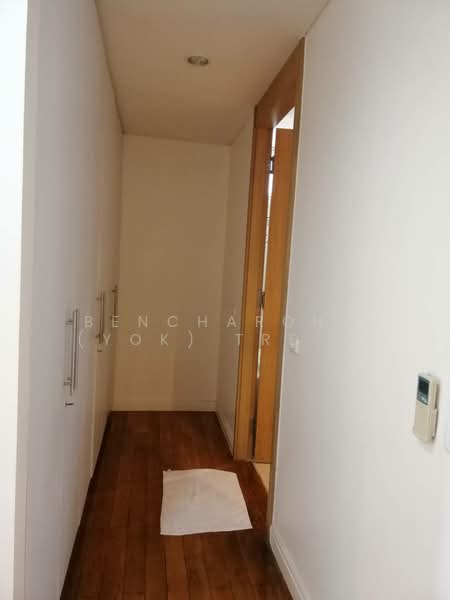 The Royal Saladaeng, Bangkok, 79 Saladaeng Road, Silom, Bang Rak, Bangkok, 3 Bedrooms, 144 sqm, Condo For Rent, by Bencharong (Yok) Treerat-a-na-wat, 500233488 - DDproperty.com