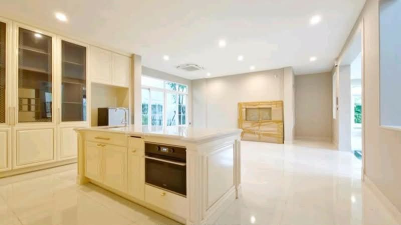 Ladawan Rama 2, Bangkok, Rama 2 Road, Samae Dam, Bang Khun Thian, Bangkok, 4 Bedrooms, 383 sqm, Single Detached House For Sale, by Khun Bow, 500233494 - DDproperty.com