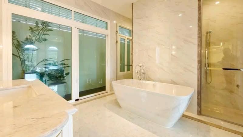 Ladawan Rama 2, Bangkok, Rama 2 Road, Samae Dam, Bang Khun Thian, Bangkok, 4 Bedrooms, 383 sqm, Single Detached House For Sale, by Khun Bow, 500233494 - DDproperty.com