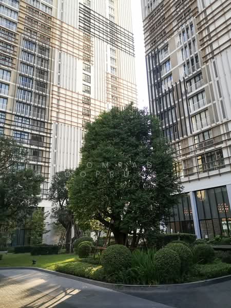 Park Origin Phrom Phong (Park 24), Bangkok, 68 Soi Sukhumvit 24, Khong Tan, Khlong Toei, Bangkok, 1 Bedroom, 33 sqm, Condo For Sale, by Somrad Phoopruksachart, 500233502 - DDproperty.com
