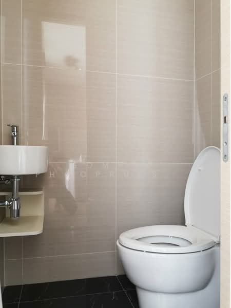 Park Origin Phrom Phong (Park 24), Bangkok, 68 Soi Sukhumvit 24, Khong Tan, Khlong Toei, Bangkok, 1 Bedroom, 33 sqm, Condo For Sale, by Somrad Phoopruksachart, 500233502 - DDproperty.com