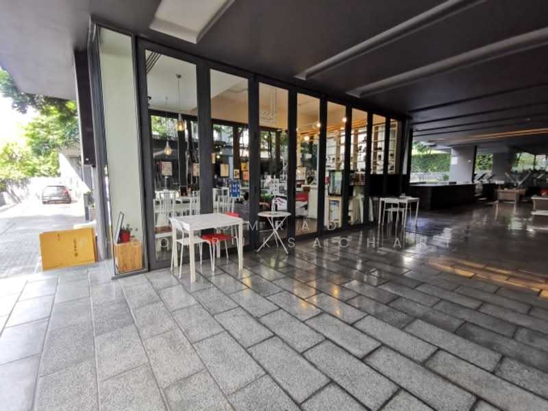 Siamese Gioia, Bangkok, Sukhumvit 31 Road, Khlong Tan Nua, Watthana, Bangkok, 1 Bedroom, 42 sqm, Condo For Sale, by Somrad Phoopruksachart, 500233518 - DDproperty.com