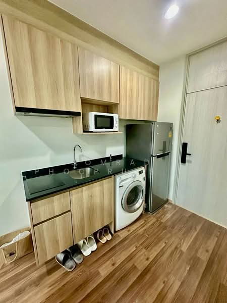 Noble Revolve Ratchada 2, Bangkok, 70 Soi Ratchadaphisek 10, Ratchadaphisek Road, Huai Khwang, Huai Khwang, Bangkok, 2 Bedrooms, 56 sqm, Condo For Rent, by Somrad Phoopruksachart, 500233523 - DDproperty.com