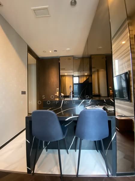 The Esse Sukhumvit 36, Bangkok, Soi Sukhumvit 36, Sukhumvit Road, Phra Kanong, Khlong Toei, Bangkok, 1 Bedroom, 38 sqm, Condo For Rent, by Somrad Phoopruksachart, 500233525 - DDproperty.com