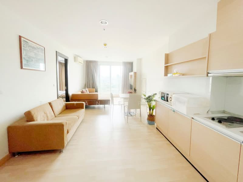 Rhythm Ratchada, Bangkok, 558 Ratchadaphisek Road, Samsen Nok, Huai Khwang, Bangkok, 2 Bedrooms, 67 sqm, Condo For Rent, by Tanyanee Paorik, 500233538 - DDproperty.com