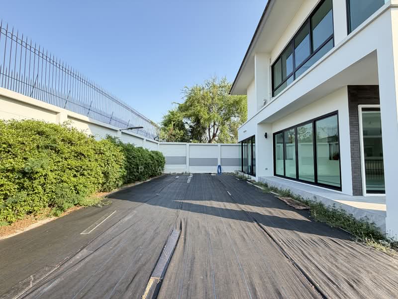 Casalunar Mesto Home, Chon Buri (Pattaya), 145 Moo 1, Samed, Muang Chon Buri, Chon Buri (Pattaya), 4 Bedrooms, 421 sqm, Single Detached House For Sale, by Paula ., 500233589 - DDproperty.com