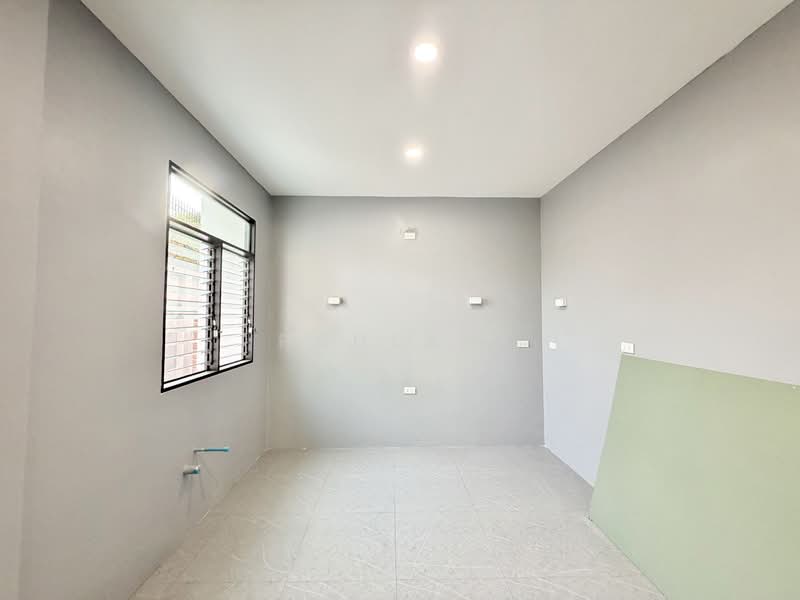 Casalunar Mesto Home : คาซาลูนา เมสโต โฮม, ชลบุรี, 145 หมู่ที่ 1, เสม็ด, เมืองชลบุรี, ชลบุรี, 421 ตร.ม., บ้านเดี่ยว ขาย, โดย Paula ., 500233589 - DDproperty.com