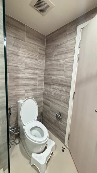 Maestro 03 Ratchada-Rama 9, Bangkok, Soi Ratchadaphisek 3 Ratchadaphisek Road, Din Daeng, Din Daeng, Bangkok, 1 Bedroom, 30 sqm, Condo For Rent, by Tanakrit Chotbuddkayan, 500233610 - DDproperty.com